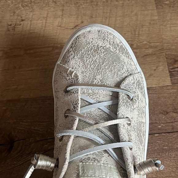 NEW Light Grey Sperry Top Sider Sneakers Sz 10 - Picture 6 of 6